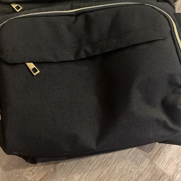 Backpack - Picture 4 of 4